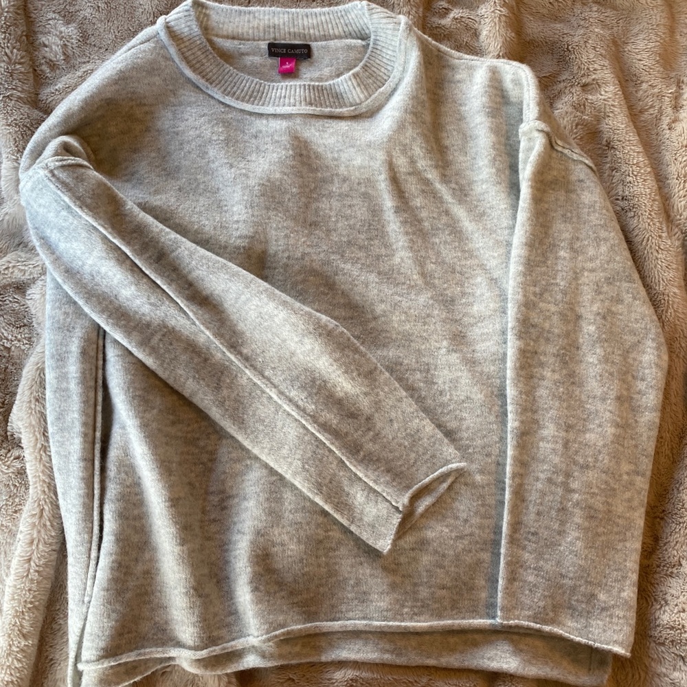 Vince Camuto Sweater